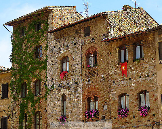 San Gimnano buildings